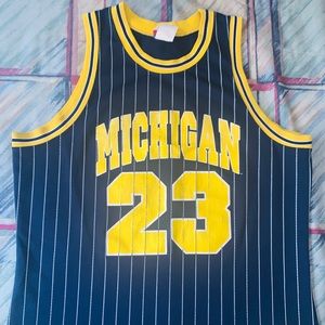 90s Michigan University Basketball Jersey Sz. XL